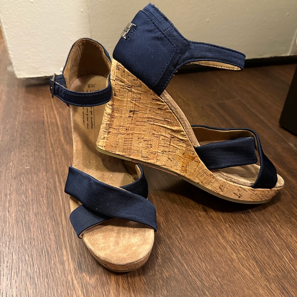 TOMS Navy Grosgrain Cork Wedge Platform Sandal